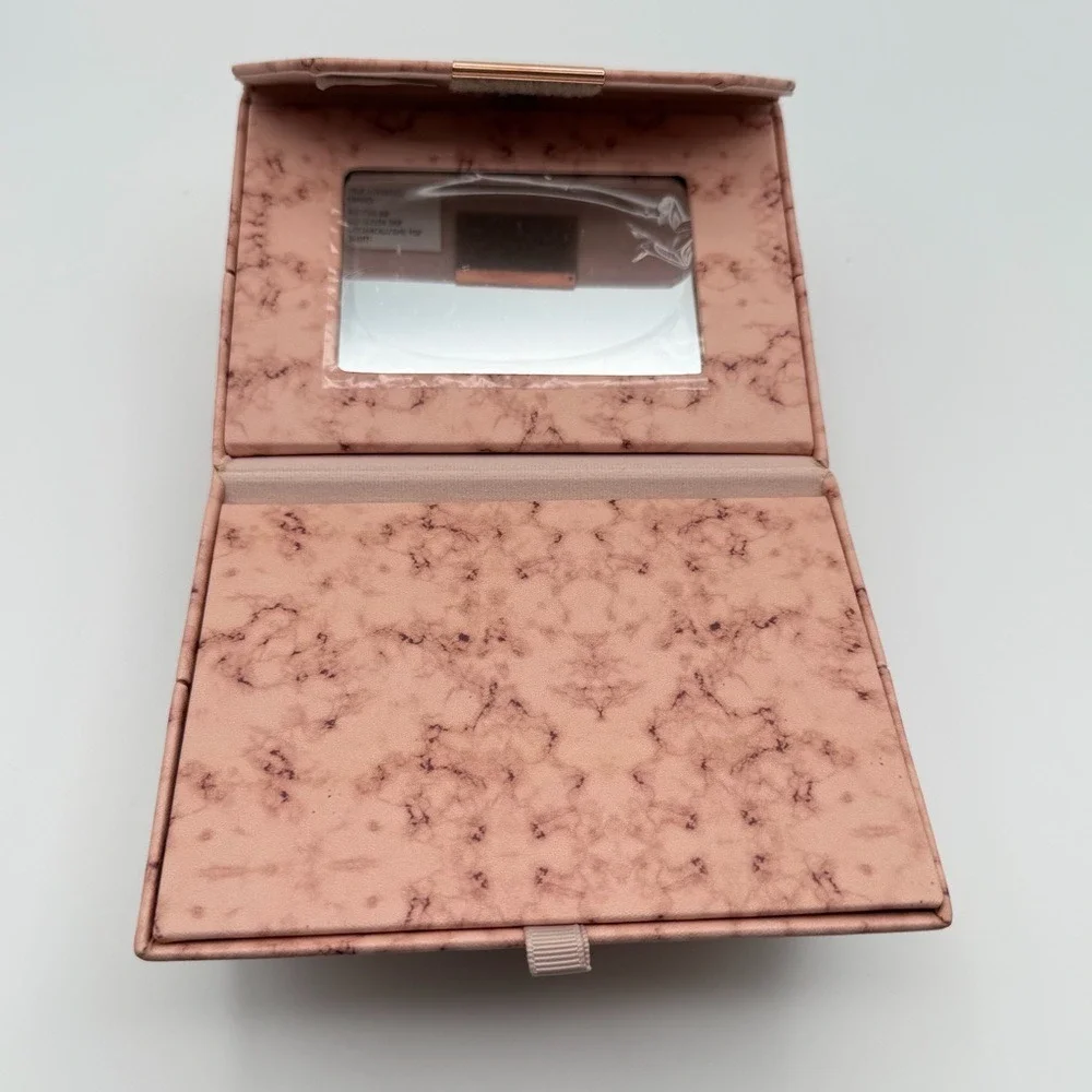 ZiGi & MARAiS compact marble